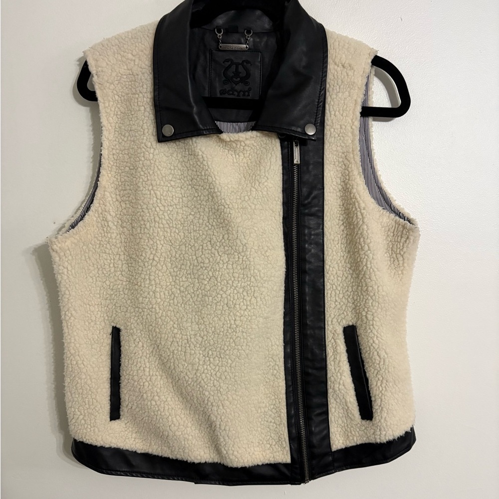 Odyn Women's Black vegan leather and Cream Shearling Vest Size Large
